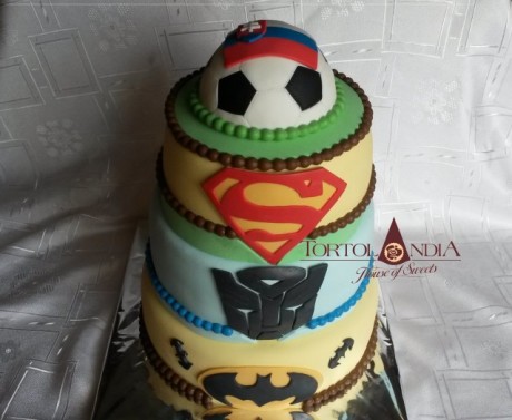 216 (1) Torta superhrdinovia - batman,tranformers,superman ...