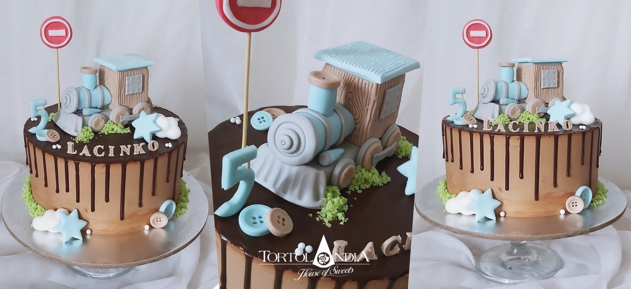 00a3724a3852a3715a00